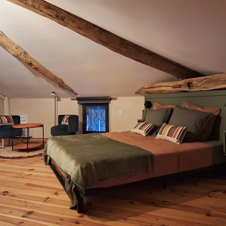 Oda ve Kahvaltı Le Pigeonnier De Pauly