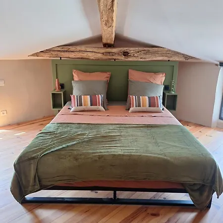 Le Pigeonnier De Pauly Bed and breakfast *