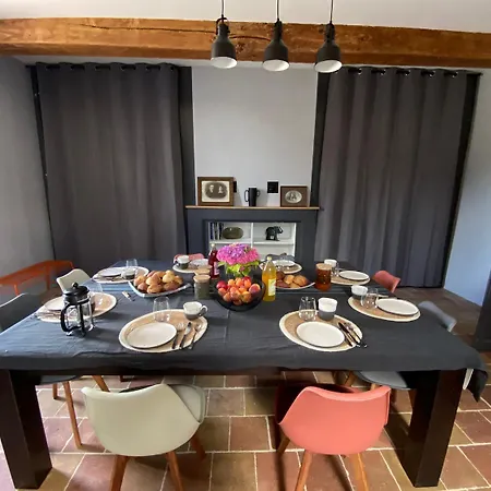 Le Pigeonnier De Pauly Bed & Breakfast *